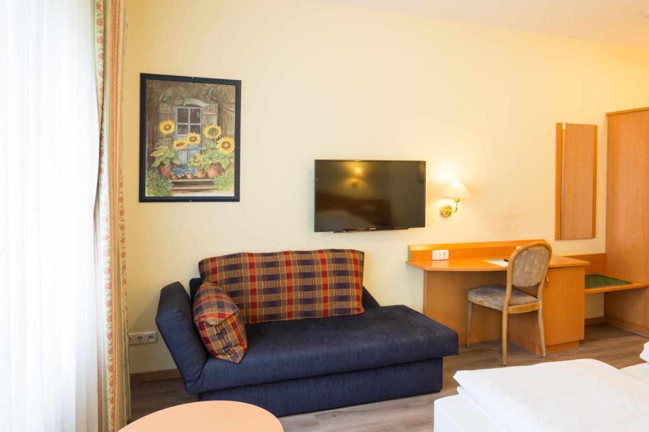 Gremersdorf - Zum Grunen Jager Hotel Gremersdorf